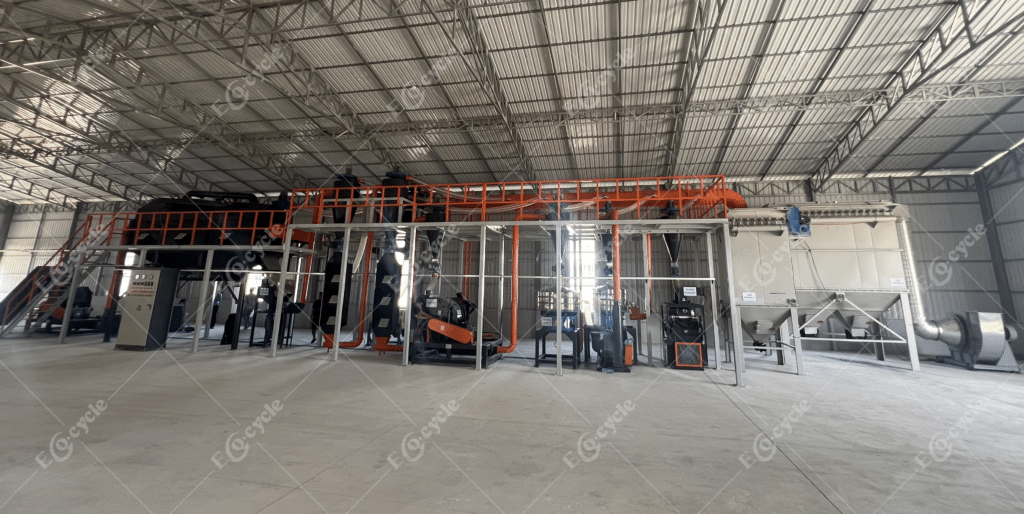 Cambodian manufacturer of used lithium-ion battery recycling and processing equipment